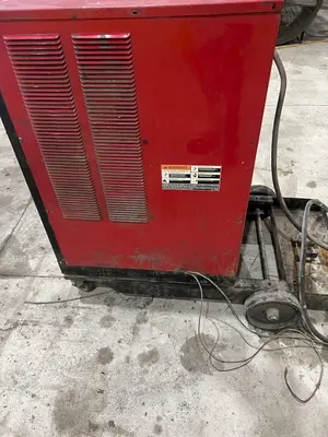 USED Lincoln TIG-355