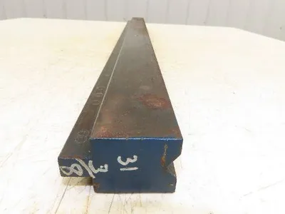 Press Brake Die 31-5/16" Long 90° V 1/2" W 5/16" D 1-3/4" H 1/2" Tang