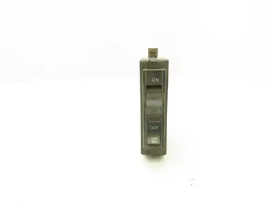 Square D QOB120 Circuit Breaker 1-Pole 20A Bolt-On 120/240V  Lot of 20
