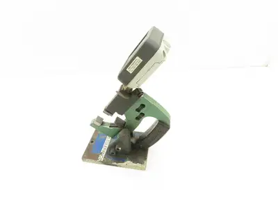 Mahr Federal 300P-2 Dial Snap Gage Stand 1-2" with Maxum III Digital Indicator