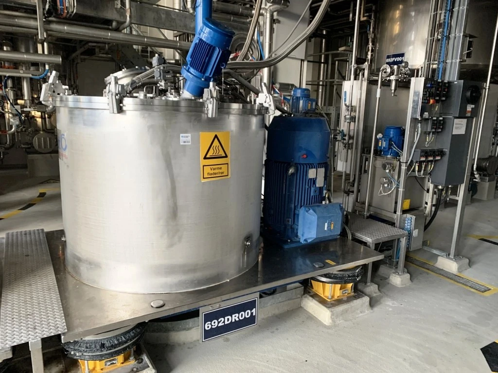Krauss-Maffei VZU 125/3.2 perforate basket centrifuge, 316L SS.