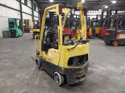 USED 2010 HYSTER S35FT