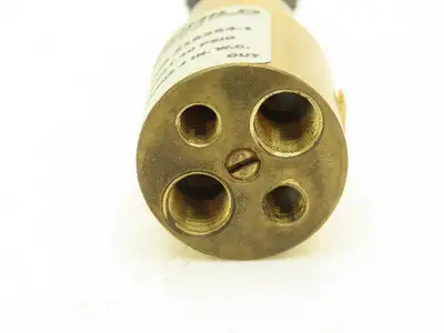Used FAIRCHILD _UNKNOWN_ Air Pressure Regulators Indiana US | Arrow Industrial #1411464