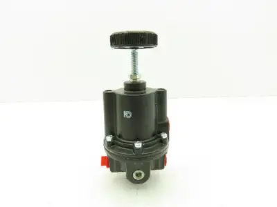 Fairchild 10133 Pressure Regulator 3/8" NPT Model 10B 500 PSI