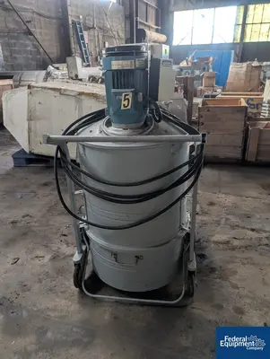 USED Nilfisk Nilfisk Vacuum, Model GB833