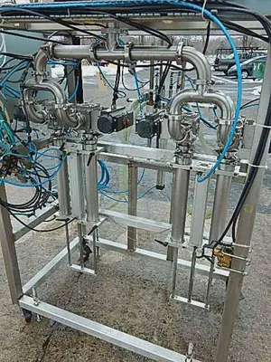 USED A PACK QUAD PISTON FILLER APACK PISTON FILLER