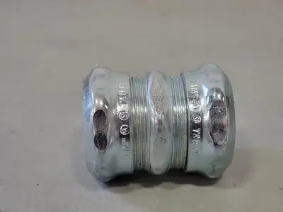 1 1/4" EMT Compression Coupling