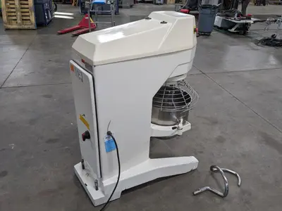 USED 2001 FELINO BT60EVS