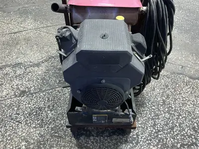 Used LINCOLN ELECTRIC RANGER 10,000 Welding Machinery (Other) Ohio US | HGR 24 #1506857