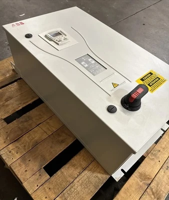 NEW ABB ach550-BD-08a8-4+b055