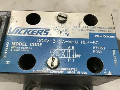 USED VICKERS DG4V-3-2A-M-U-HL7-60