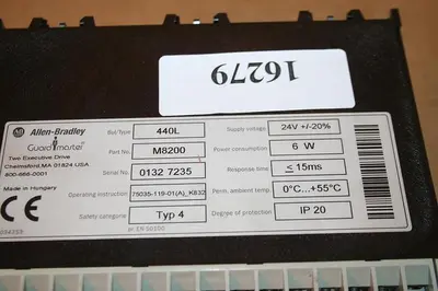 USED ALLEN BRADLEY M8200