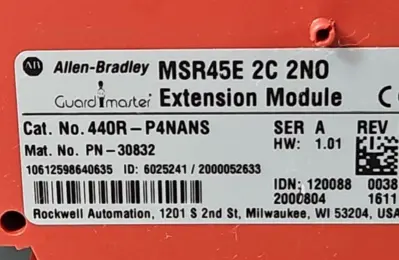 Allen Bradley 440R-P4N4NS Ser A Extension Module (BIN424)