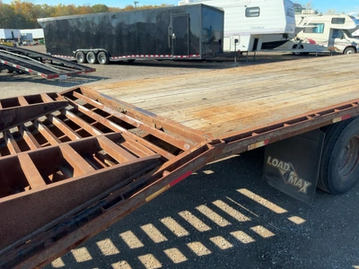 Used 2017 LOAD TRAIL 39.5' TANDEM DUAL AXLE Gooseneck Cargo Trailers Michigan US | Miedema Asset Management Group #1579248
