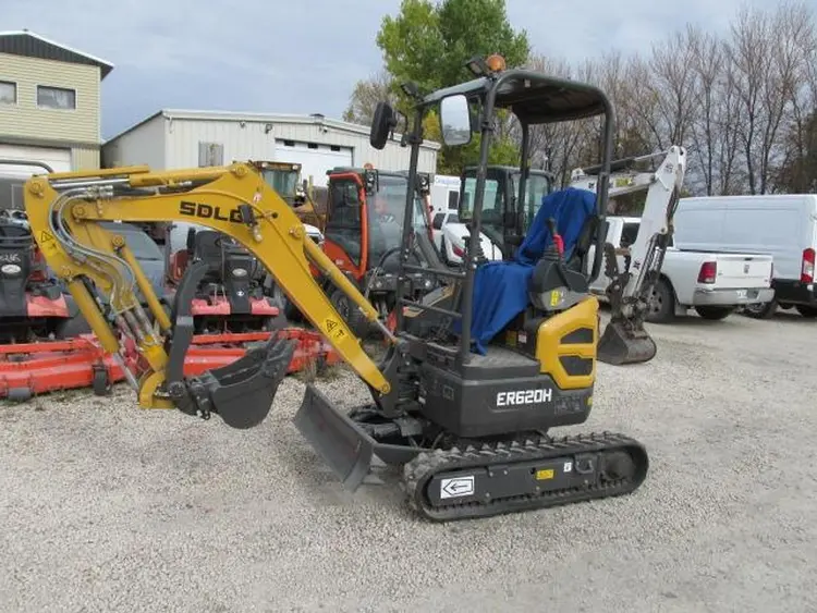New | in-Stock 2026 SDLG ER620H 2 TON EXCAVATOR Crawler Excavators - Mini Manitoba CA | Conquest Truck & Auto Sales #1546883