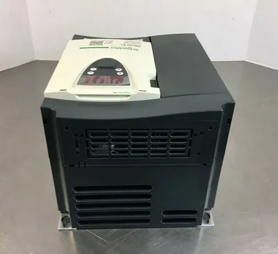 SCHNEIDER ELECTRIC ATV61HU22S6X Alto are Drive 2.2kW-3HP 500/600V~ 1D
