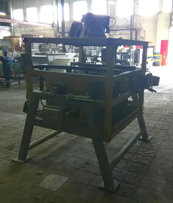 SPC9176  Material Handling Equipment drum dumper, Dynamic Air model 113788