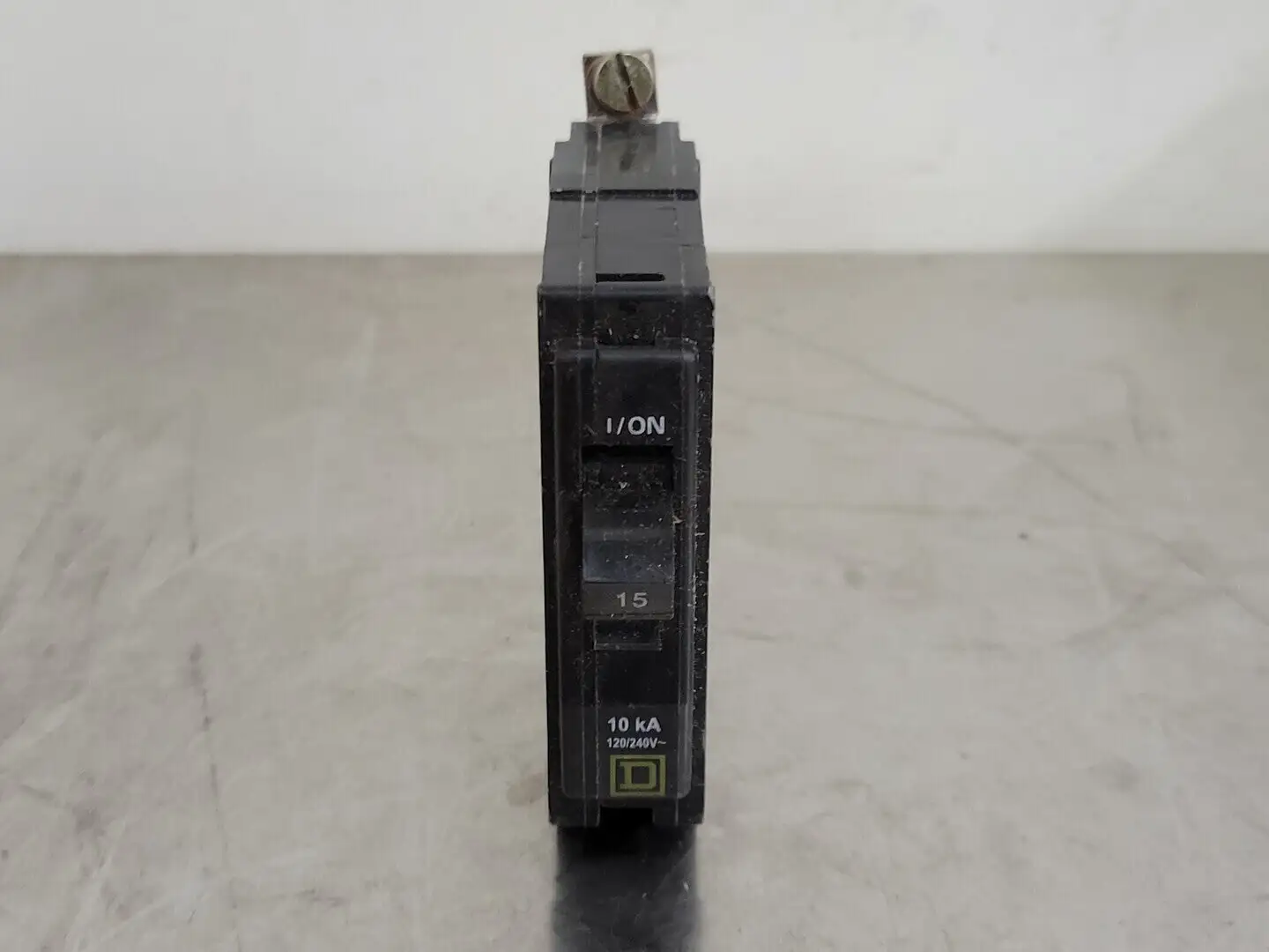 USED SQUARE D QOB115