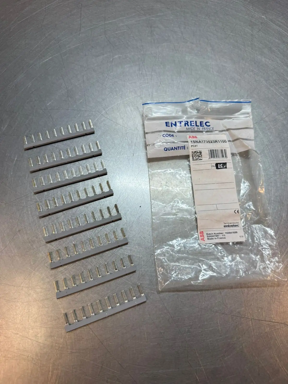 Abb 1SNA173523R1100 PC81 Terminal Jumper Pack w/ 08 un (7.3.2)