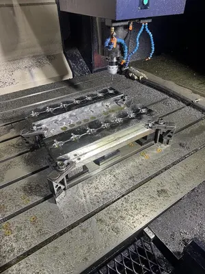Used 2017 HWACHEON SIRIUS 1750L Vertical Machining Centers Georgia US | Shub Machinery #715520