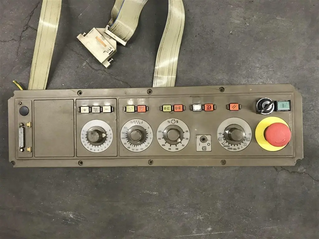 USED SIEMENS CONTROL PANEL 850M/ME 6FC 3481 - 3 EF