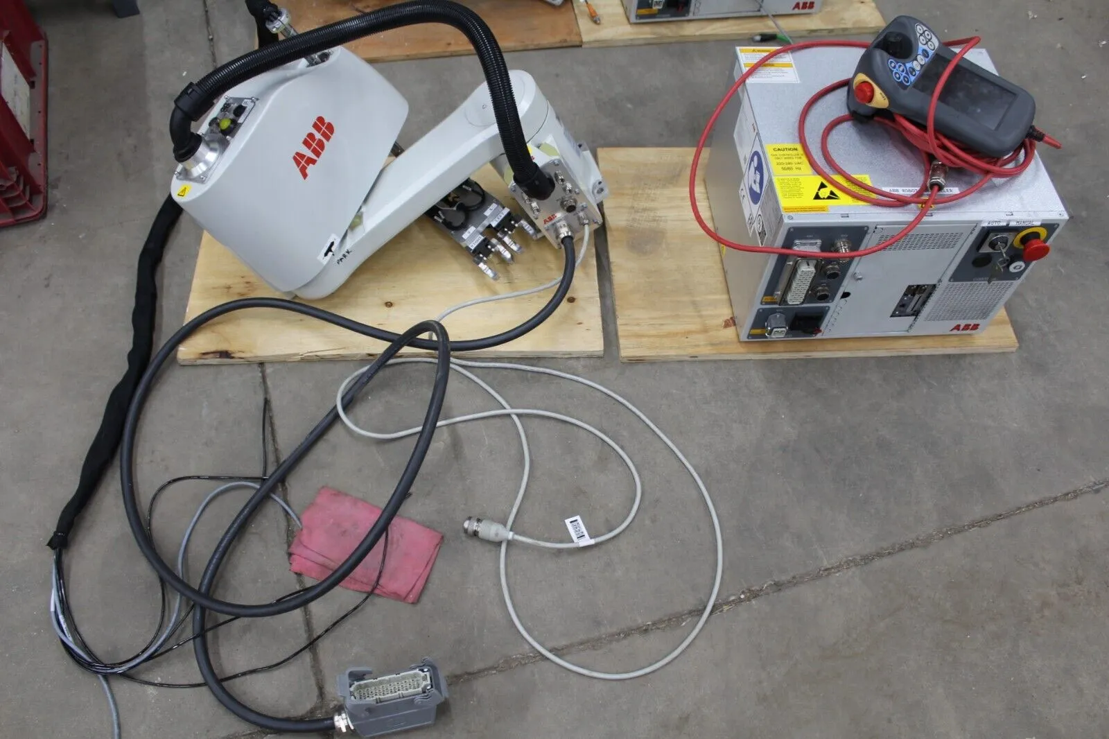 USED 2019 ABB ENGINEERING IRB 910SC-3/0.65 W