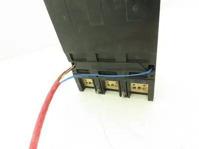 Siemens JXD63B400 Circuit Breaker 400A 3 Pole 3PH 600V Type JXD6-A Magnetic Adj