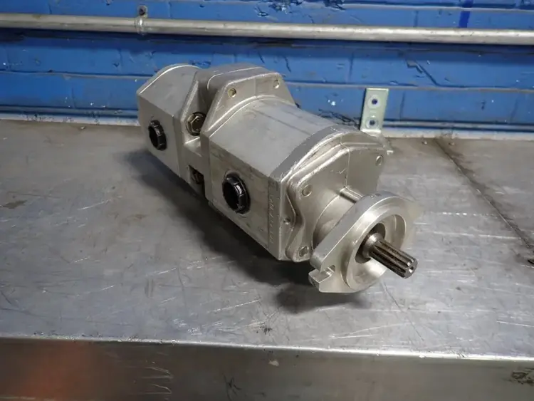 Used PZLWROCLAW HMPW332X32 Pumps Ohio US | HGR 24 #738025