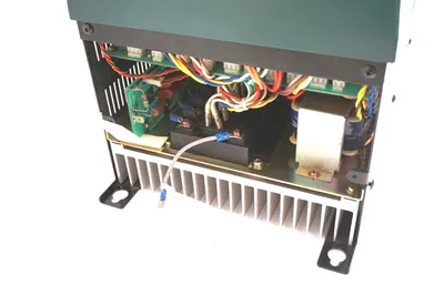 RELIANCE ELECTRIC 1AC4002U A-C VS GP-1200 DRIVE 2HP
