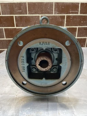 NEW SEW-EURODRIVE R77AM182