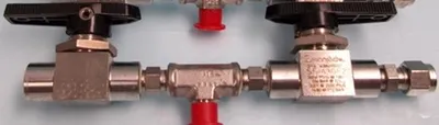 QTY. 2. SWAGELOK VALVE SS-43GF2 3000 PSIG @ 100 DE...