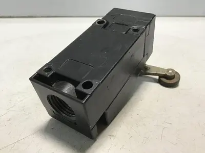 USED SQUARE D 9007-AEQ2699