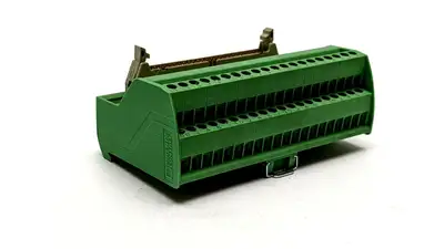 VIP-2/SC/FLK50/PLC,2315227 | Phoenix Contact VIP-2/SC/FLK50/PLC VARIOFACE interface Module 32 ch 2315227 - Used