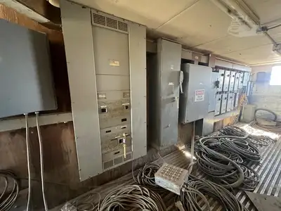 Used 1977 FRUEHAUF 46 FT Diesel Generators California US | Mittry Construction #1363510