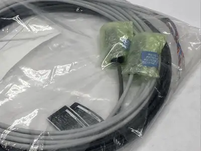 GL-SP5P | Keyence  GL-S Series Light Curtain Transmitter Receiver Cable 5m Length - New