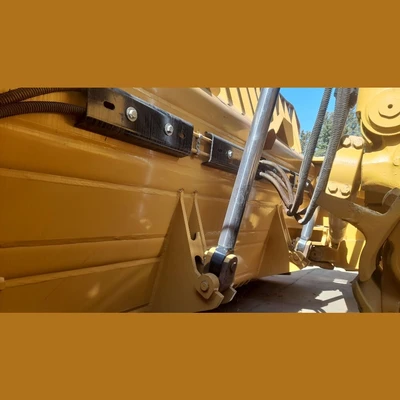USED 2012 CATERPILLAR D11T