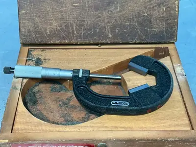 Used STARRETTT 483 Micrometers Ohio US | HGR 24 #1251176