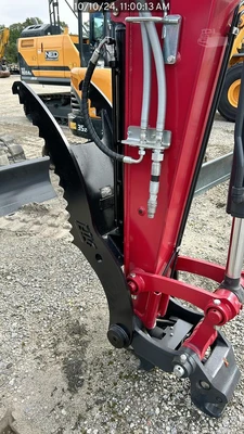 Used 2024 YANMAR SV100 Crawler Excavators North Carolina US | National Equipment Dealers #1422229