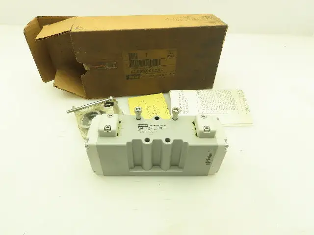 Parker H28WX000XXC Pneumatic Valve Double Remote Pilot 3 Position 5/3 Air