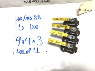 APOLLO 83-141-01 1/4” Carbon Steel Ball Valves (Lot of 4)