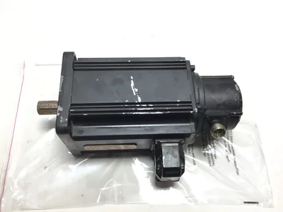 Indramat MDD093A-N-030-N2L-110PBO – 253994 Permanent Magnet Motor
