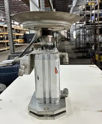 Used AIRTEC 1743-11 Vacuum Lifts, Sheet Metal Lifters Ohio US | Surplus Asset Holdings #1265679