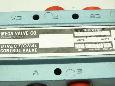 Skinner S3R0046 Pneumatic Directional Control Solenoid Valve 5/2 Pos 12VDC 3/8"