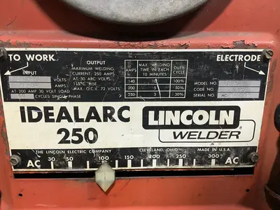 Used LINCOLN ELECTRIC IDEALARC AC250 Welding Machinery (Other) Ohio US | HGR 24 #1413216