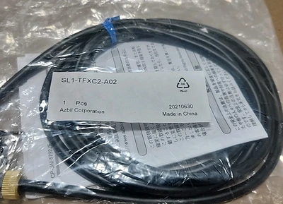 NEW AZBIL SL1-TFXC2-A02