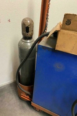 Wire Welder With A Lot Of Accessories