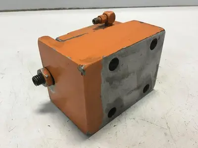 USED CINCINNATI MILACRON 3955175