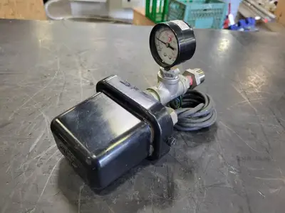 Pressure Switch 0-100 psi