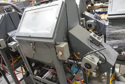 Trinco 20/88 ST Tumble Blaster Sandblasting Cabinet with Stand