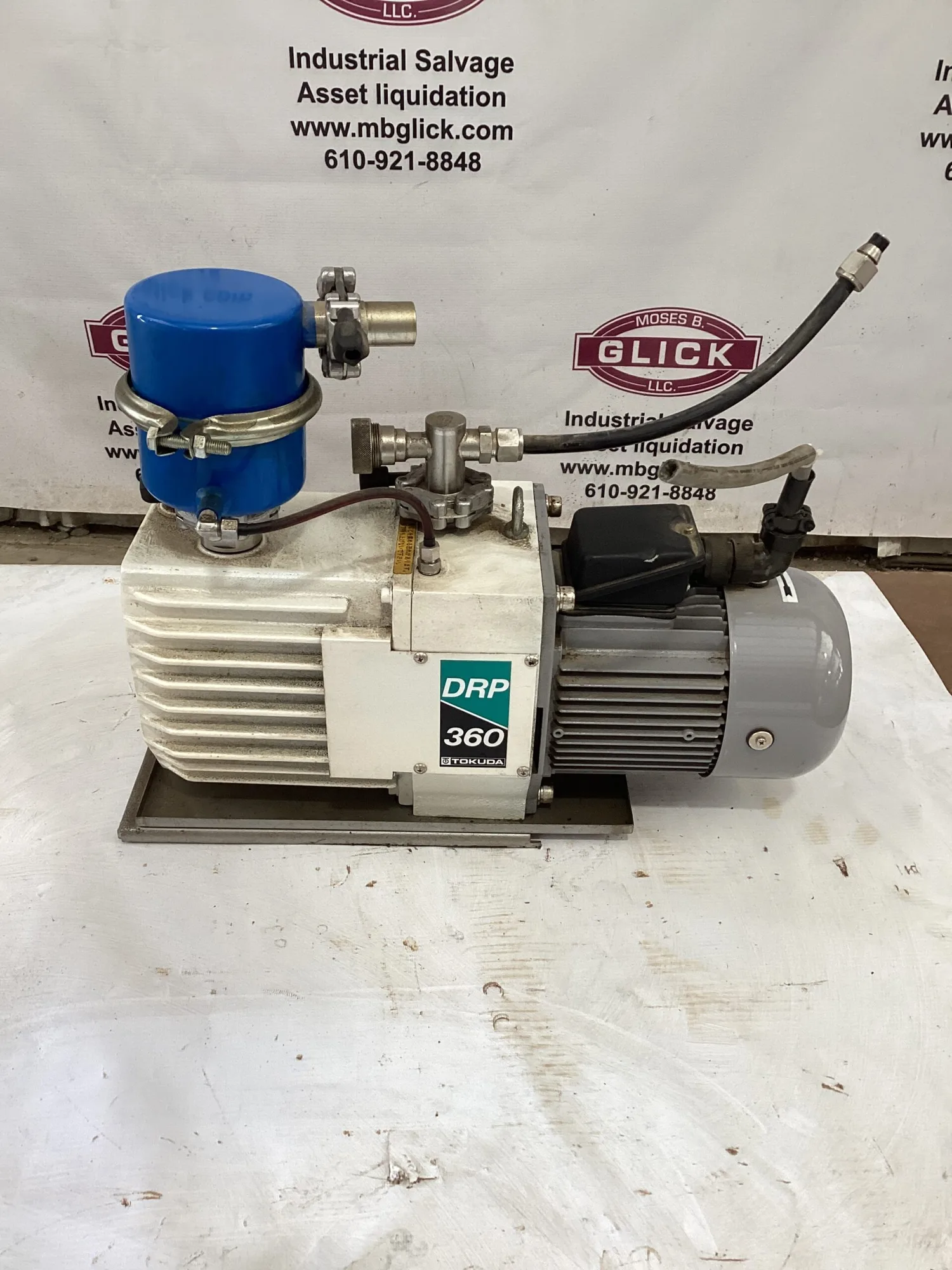 Tokuda DRD-360III Rotary Vacuum Pump Oil Sealed 0.75kW 360LPM 3PH